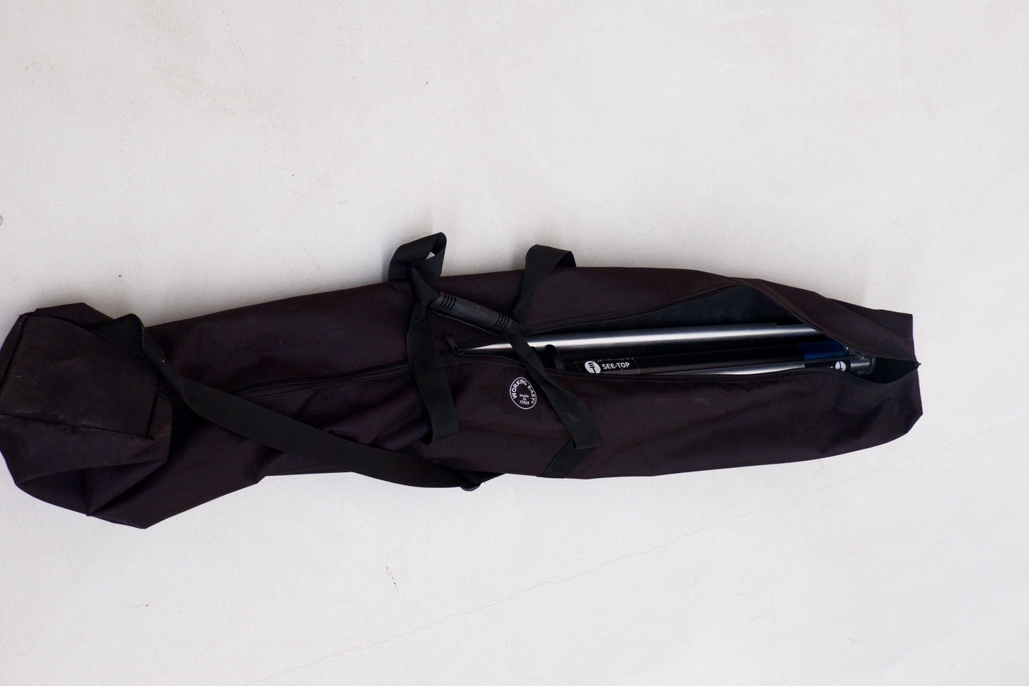 Kit Asta Telescopica in Carbonio 12 Mt- Treppiede - Borsa per Treppiede e Asta - Terminale Filettato Base